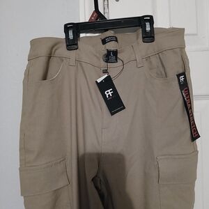 Women Khaki Ultra Stretch Cargo Pants - L